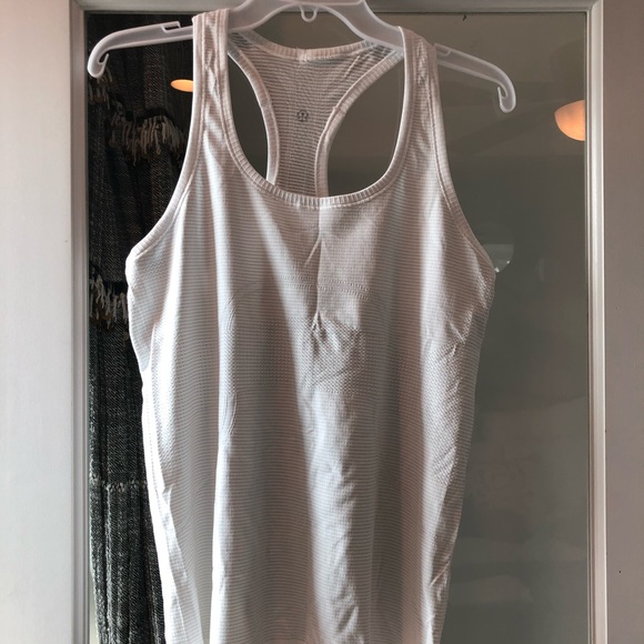 lululemon athletica Tops - Lululemon Top